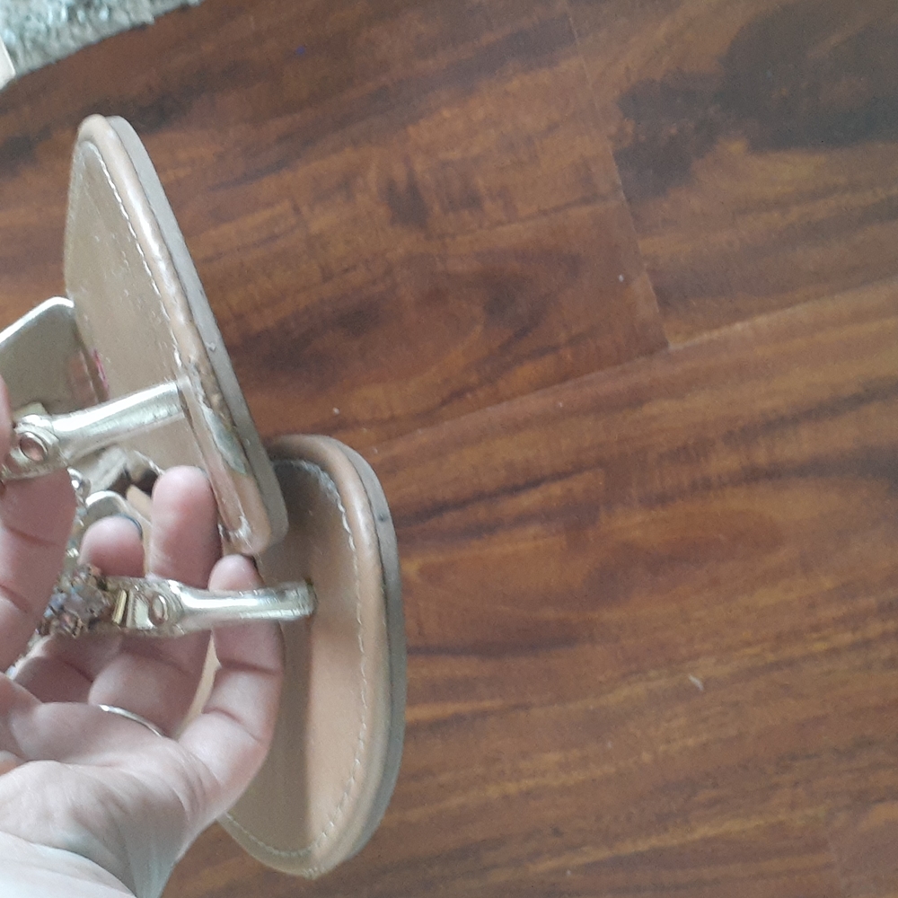Sandals - Picture 6 of 15
